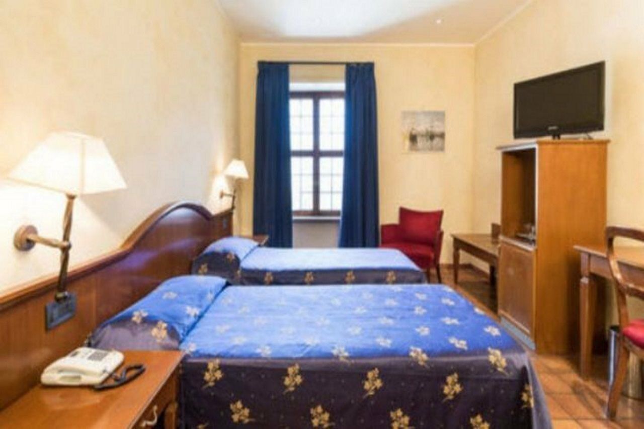 Hotel Columbus Rom Eksteriør billede